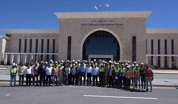 مدبولي زيارة رئيس الوزراء لمطار سانت كاترين